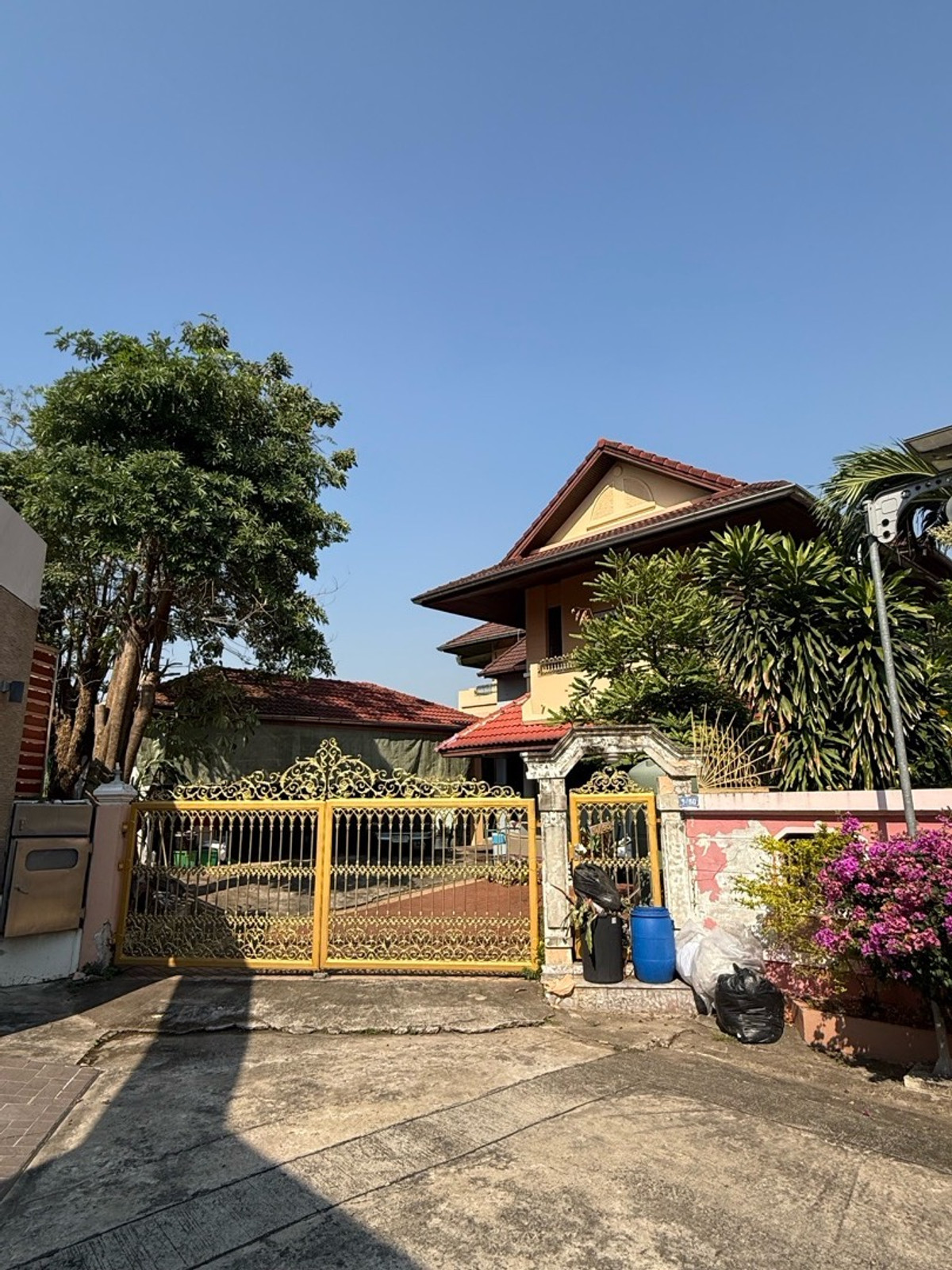 📍ขายบ้านเดี่ยวหลังมุม หมู่บ้านปรีชา ซอยรามคำแหง 158 ซอยต้นๆ 📍ขายบ้านเดี่ยวหลังมุม หมู่บ้านปรีชา ซอยรามคำแหง 158 ซอยต้นๆ