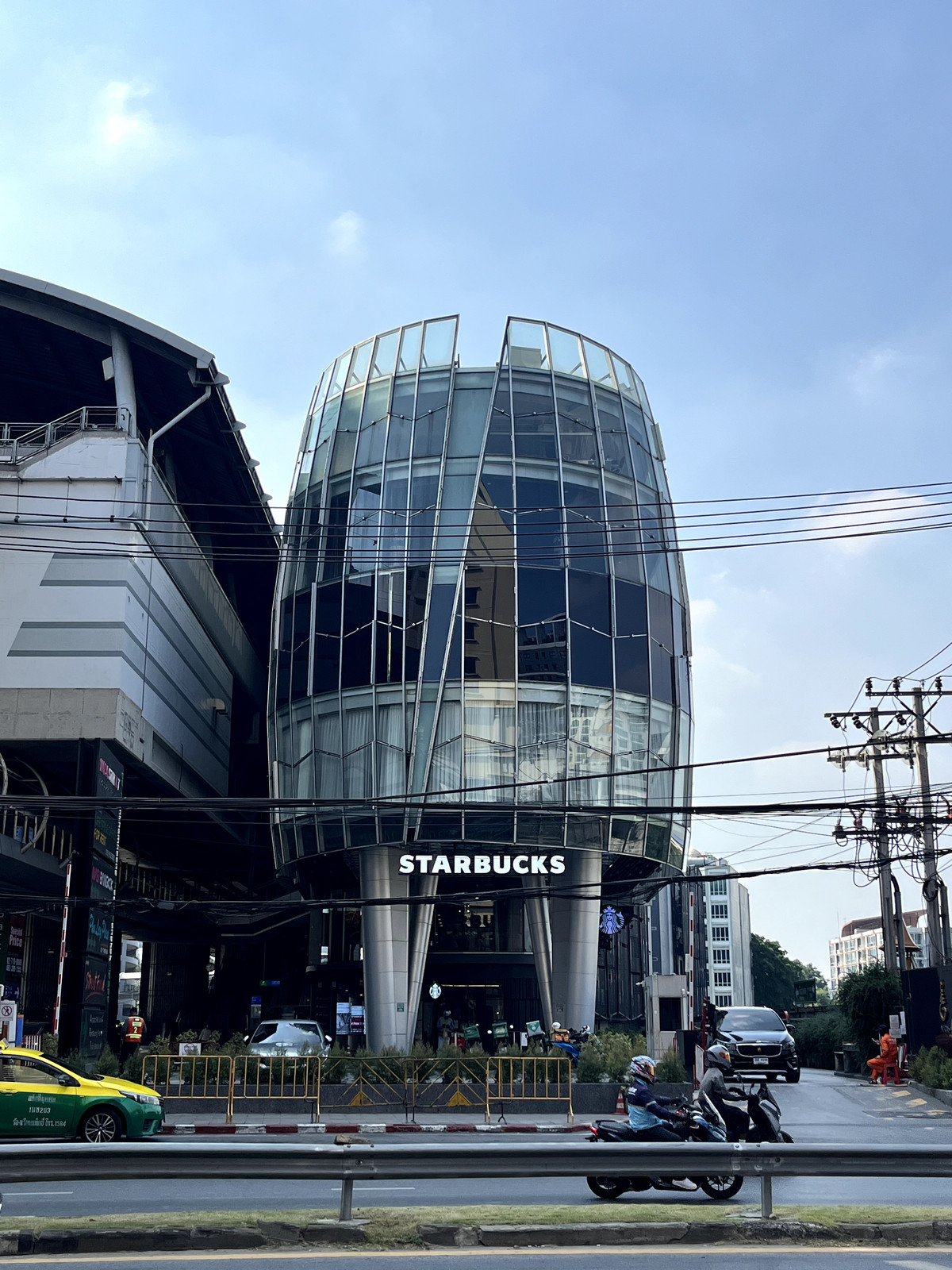 พื้นที่สำนักงานให้เช่าอาคารสำนักงานใกล้สุขุมวิท พื้นที่สำนักงานให้เช่าอาคารสำนักงานใกล้สุขุมวิท