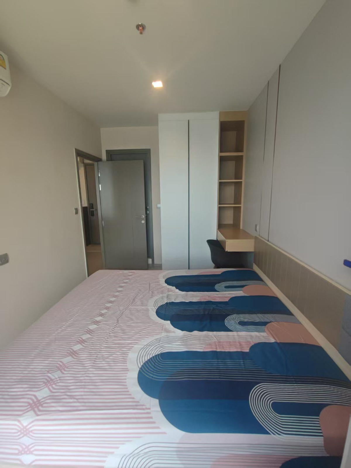 Life Asoke Hype  45 sqm 2 Bedrooms  32nd Floor rent 35000thb!