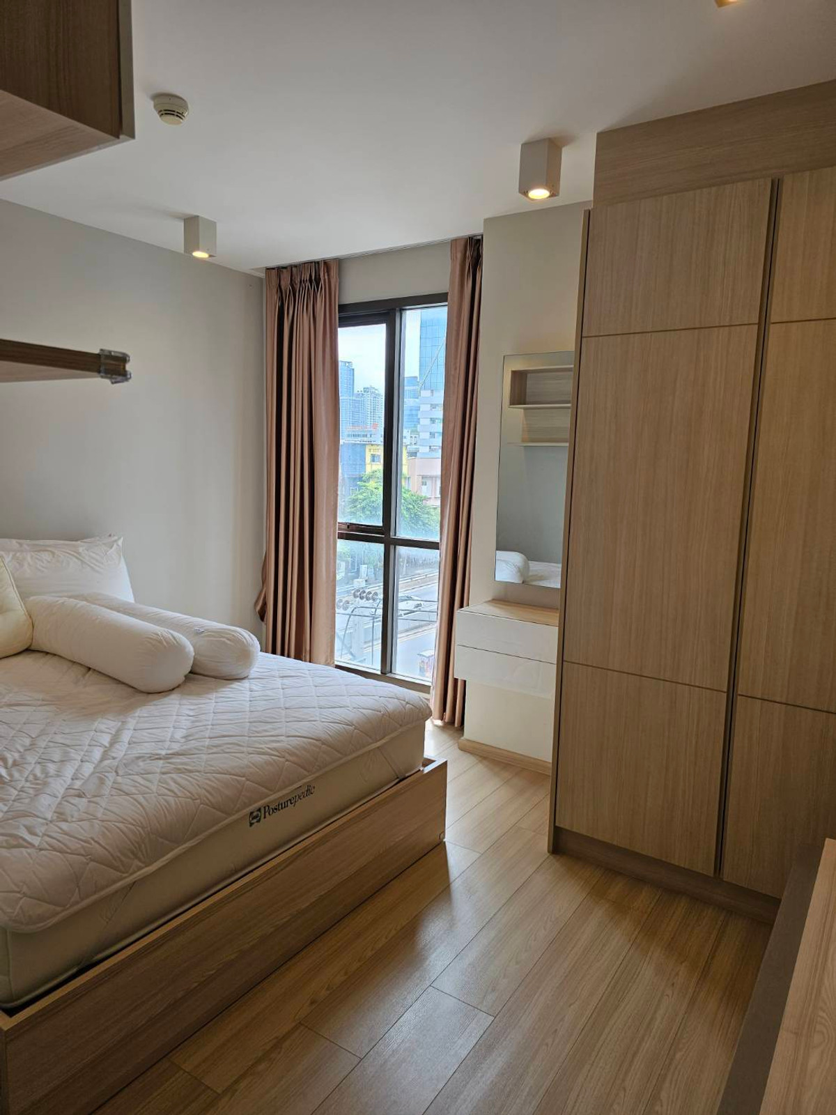 Pet friendly + Low rise Condominium, Close to BTS Ratchatewi, 2b1b 45sqm 28k – รูปที่ 3