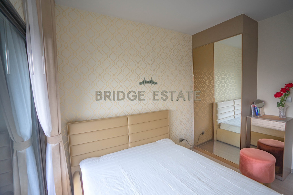 [24k THB] Rent Life Asoke Rama 9 | 43rd Floor Stunning View | 1BR Plus 35sqm | Fully Furnished