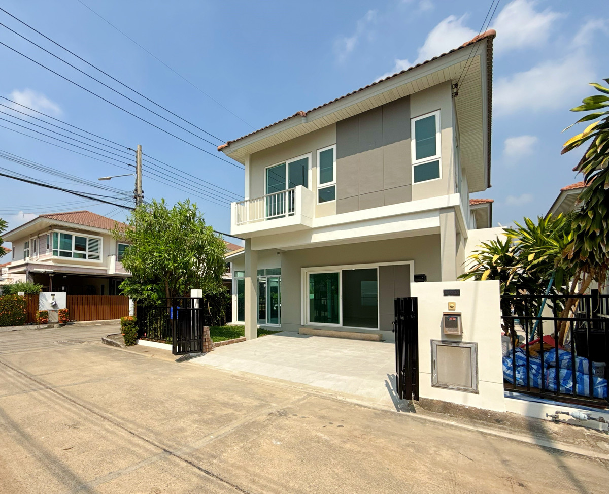 House for sale, Supalai Ville, Wongwaen, Lam Luk Ka, Khlong 5, newly renovated, corner house, ready to move in. House for sale, Supalai Ville, Wongwaen, Lam Luk Ka, Khlong 5, newly renovated, corner house, ready to move in.