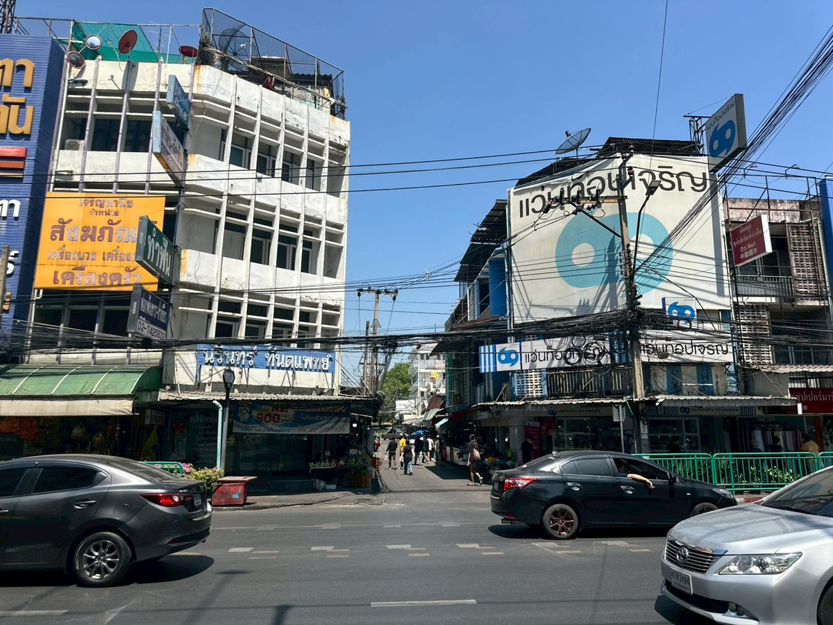 🏢✨ ขายอาคารพาณิชย์ แปลงมุม อ่อนนุช 1 – รูปที่ 3