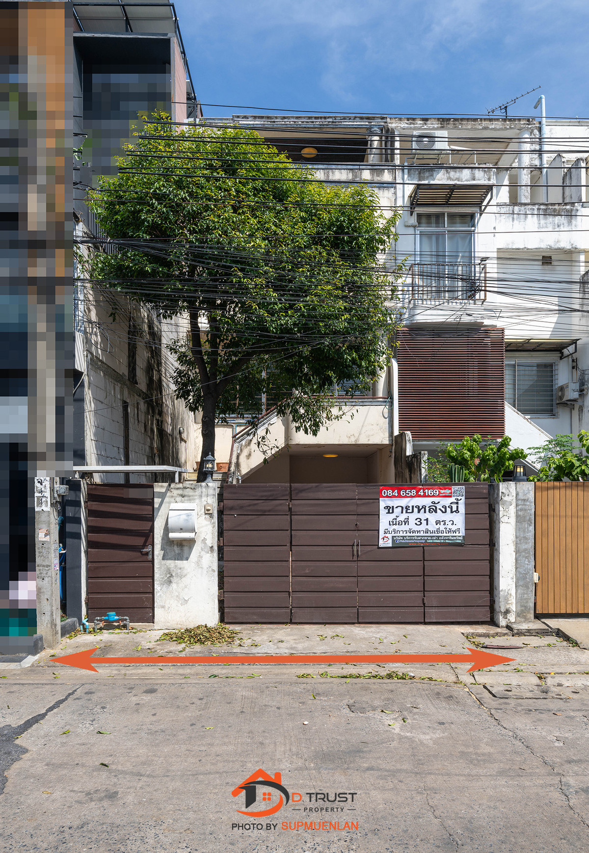 Townhome for sale, 3.5 floors, every floor level, 31 sq m, prime location Satri Witthaya 2, Soi 23 Chokchai 4. Townhome for sale, 3.5 floors, every floor level, 31 sq m, prime location Satri Witthaya 2, Soi 23 Chokchai 4.