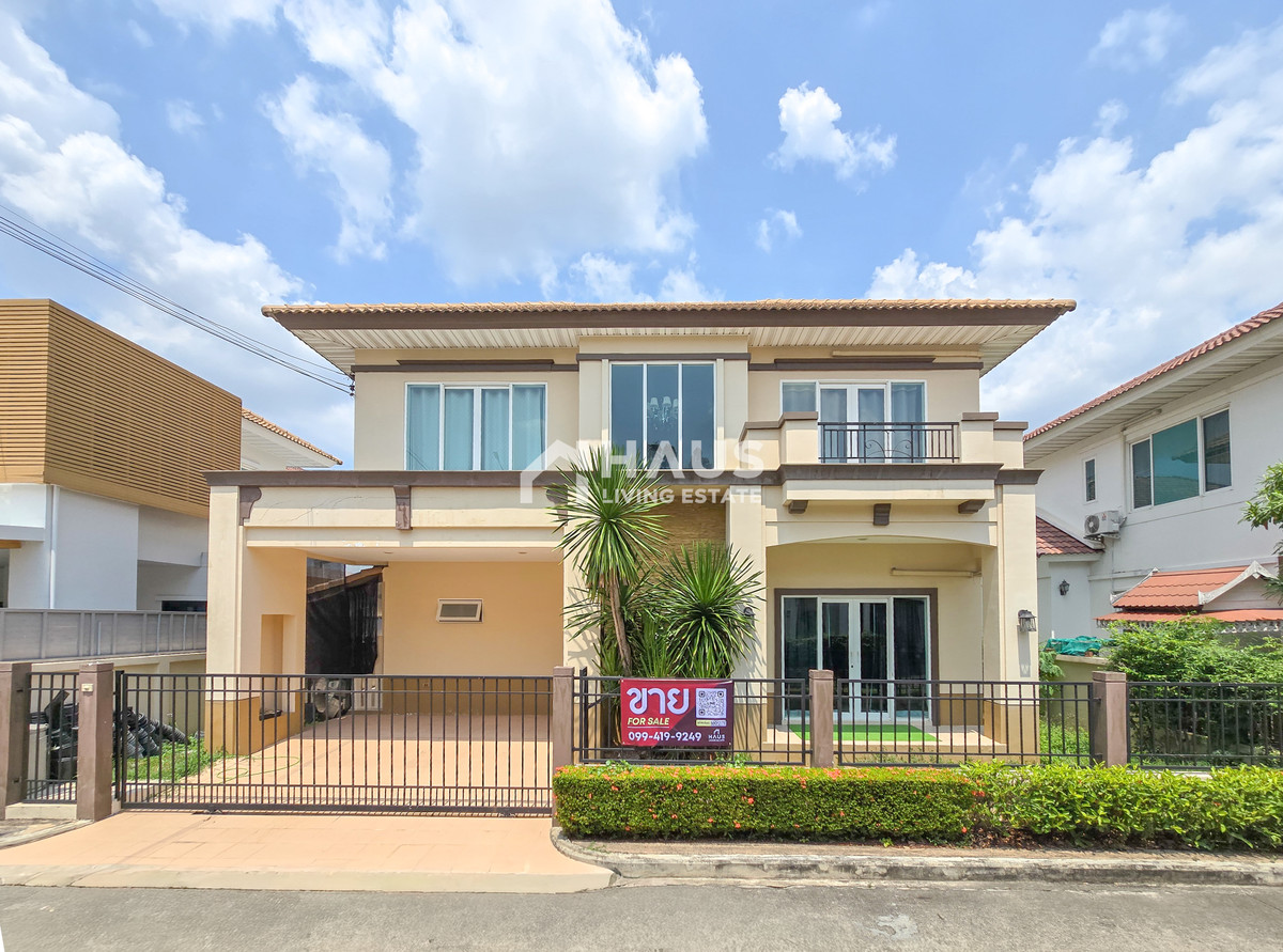 🚨 Great location, unbeatable price! Ratchaphruek next to the road (In case you have the budget to build a house) Hurry up and grab it 🔥 Single house for sale, Perfect Place Ratchapruk 🔥 Perfect Place Ratchapruk / 3 bedrooms #HRP2051