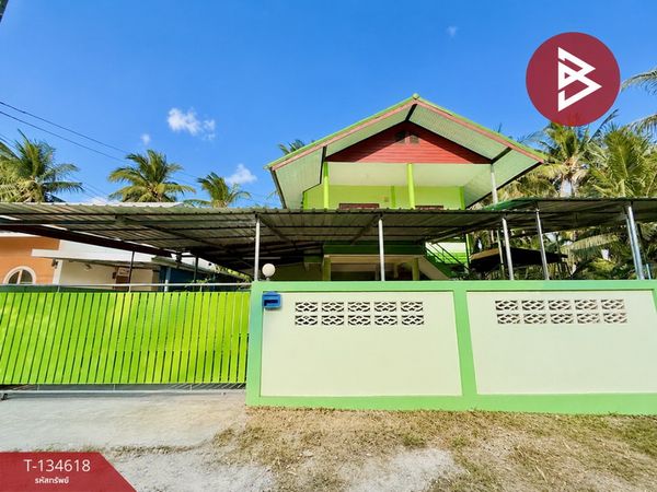 Single house for sale, area 50 square meters, Bang Khonthi, Samut Songkhram.