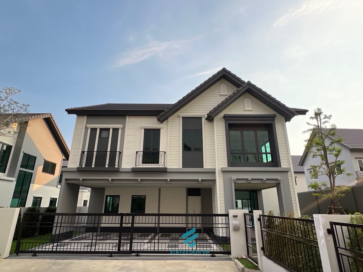 [Corner house for sale] Burasiri Chatuchot, north facing wind, land width 91.7 sq m, near Clubhouse, premium location.