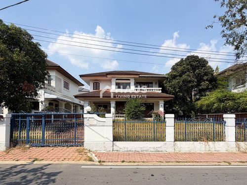 🔥 Single house for sale Ladawan Pinklao - Borommaratchachonnani 🔥 Ladawan Pinklao - Borommaratchachonnani / 3 bedrooms #HPHU041