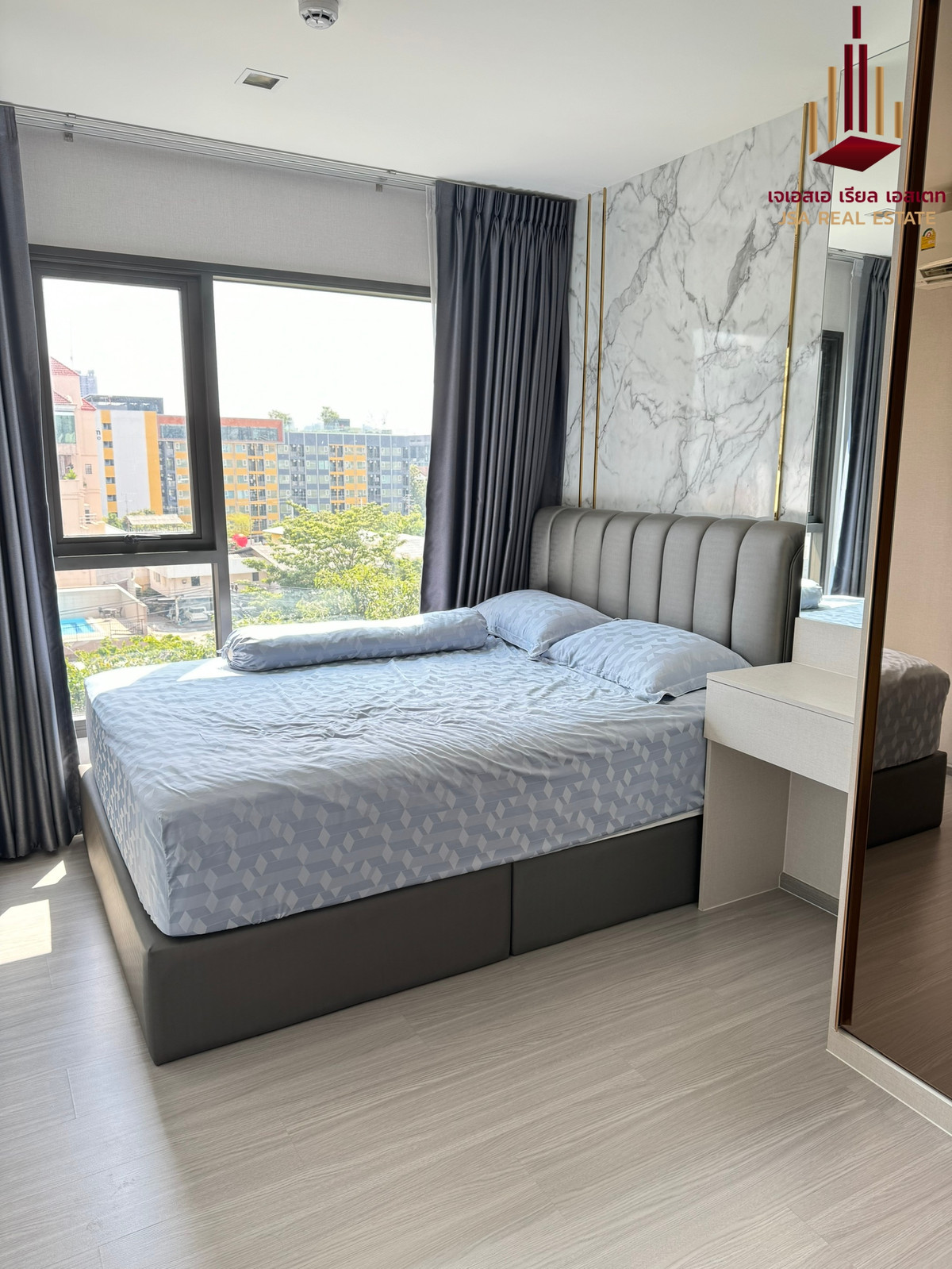 ✨ For Sale: Life Sukhumvit 62 Condo ✨  💰 Only 4,000,000 THB