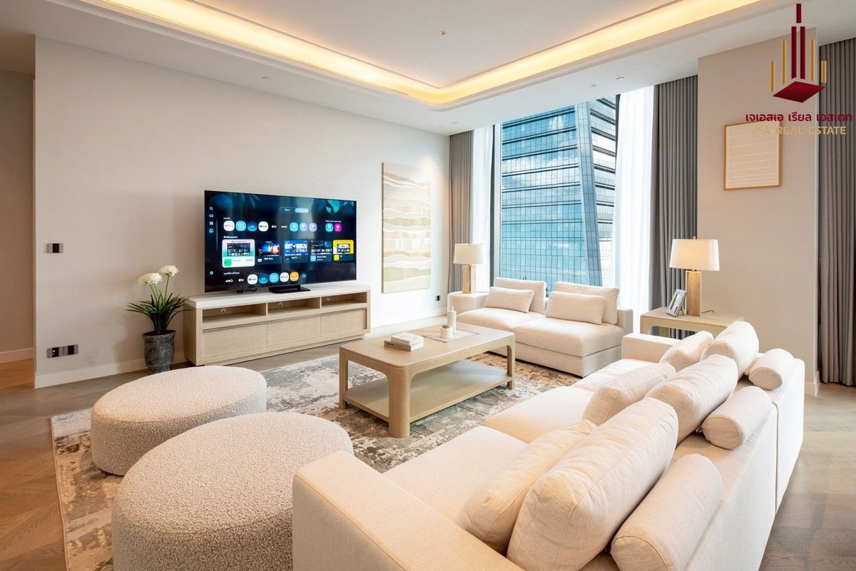 ✨ For Sale: One 89 Wireless Condo ✨ 💰 Only 250,000,000 THB