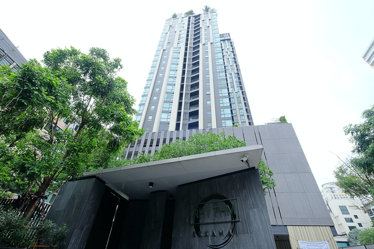 ✨ For Sale : RHYTHM Ekkamai ✨ 💰 Only 4,840,000THB