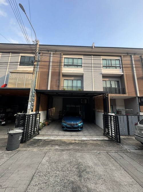 ทาวน์โฮม เดอะ คอนเนค ซอยเพชรเกษม 48 / 4 ห้องนอน (ขาย), The Connect Petchkasem 48 / 4 Bedrooms (FOR SALE) BALL270