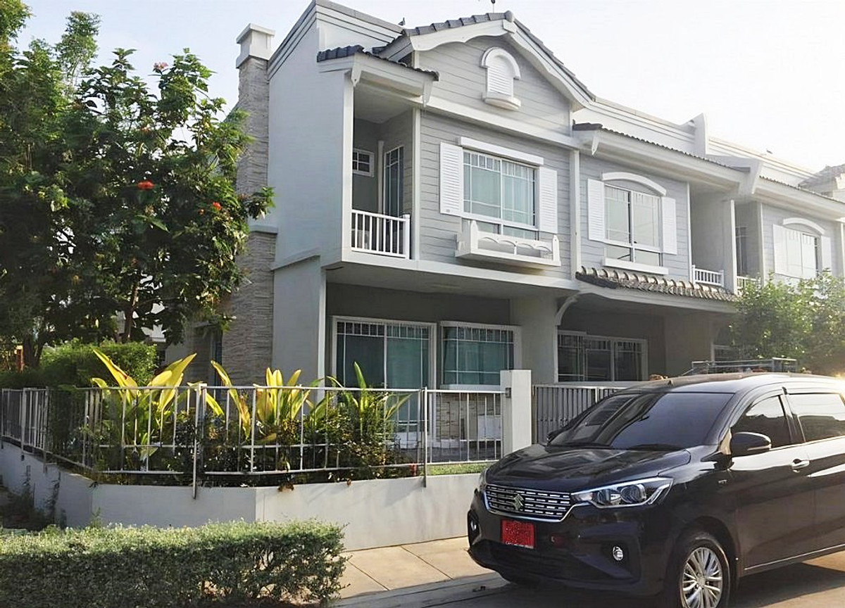 สอบถามโทร : 081-828-8758 ปรับราคาลดพิเศษ!! โครงการ Villaggio Bangna ทาวน์โฮมแปลงมุม 31.8 ตร.วา 2 ห้องนอน 3 ห้องน้ำ แถมเฟอร์นิเจอร์ ใกล้ ABAC บางนา สอบถามโทร : 081-828-8758 ปรับราคาลดพิเศษ!! โครงการ Villaggio Bangna ทาวน์โฮมแปลงมุม 31.8 ตร.วา 2 ห้องนอน 3 ห้องน้ำ แถมเฟอร์นิเจอร์ ใกล้ ABAC บางนา