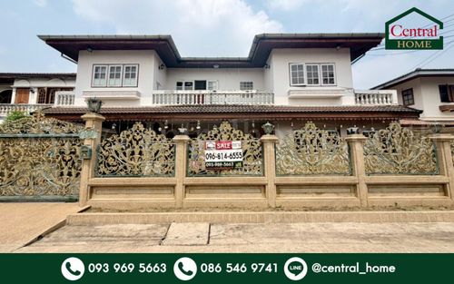 Single house, Phibun Charansanitwong 35, near MRT Yaek Fai Chai.