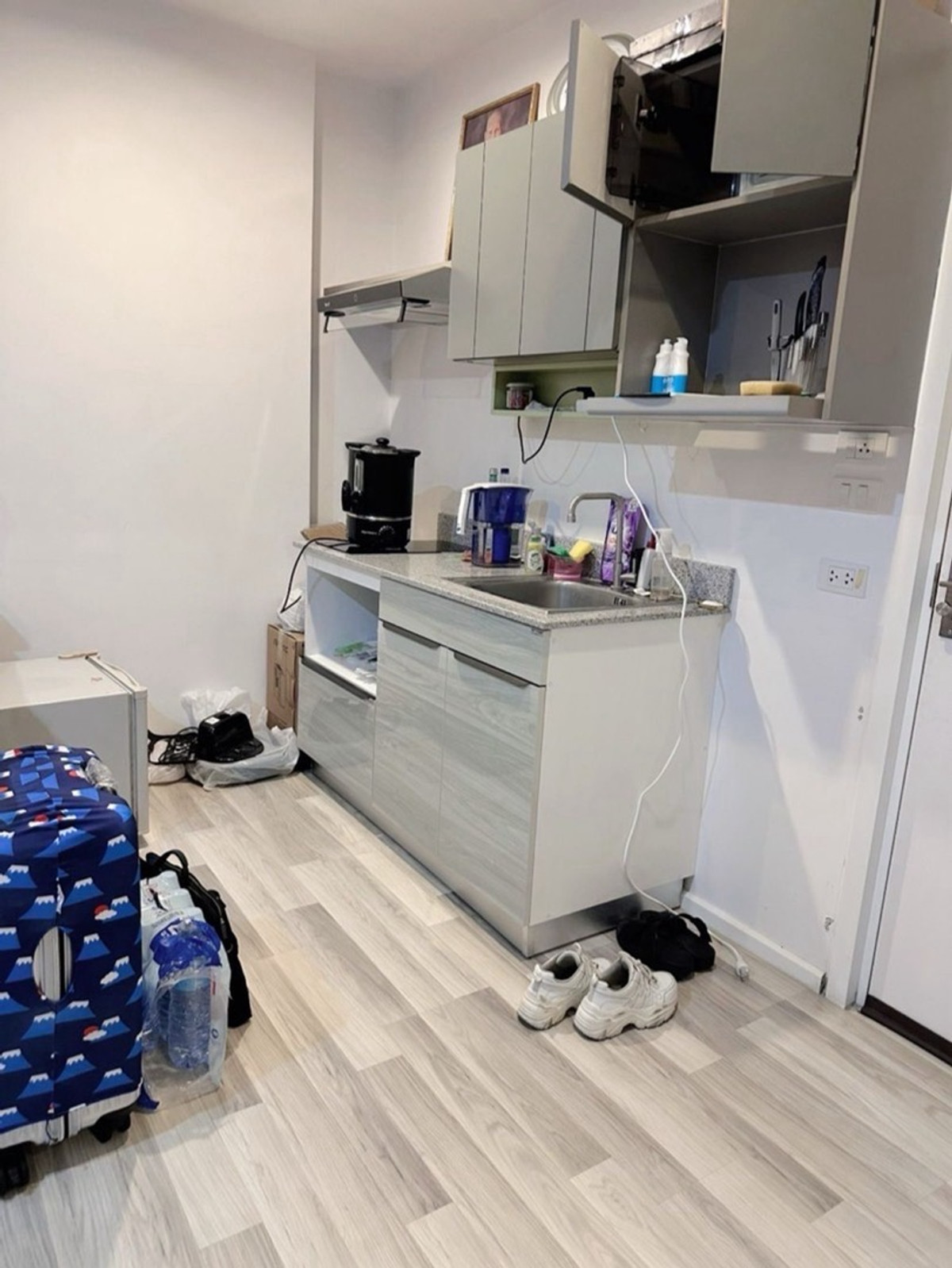🩷❤️❤️Urgent rent, the key Chaengwattana, size 31 sq m, 11th floor, Building B, rent only 8,500 baht, interested @900cqqhk 2 pools are salt systems It is a pool for relaxing and swimming. 🩷❤️❤️Urgent rent, the key Chaengwattana, size 31 sq m, 11th floor, Building B, rent only 8,500 baht, interested @900cqqhk 2 pools are salt systems It is a pool for relaxing and swimming.