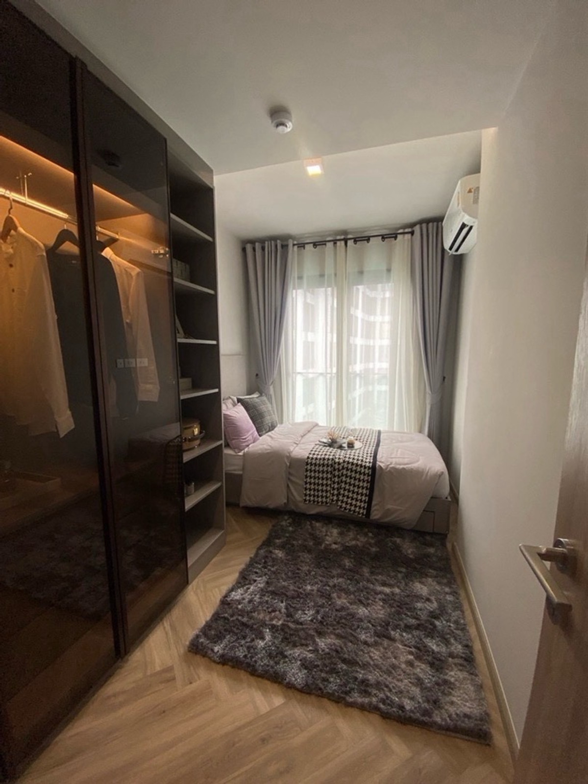 ให้เช่า Chapter Thonglor 25 ห้องใหญ่ 🔥พร้อมอยู่ 🛺มีรถ Shuttle bus รับ-ส่ง BTS  – รูปที่ 4