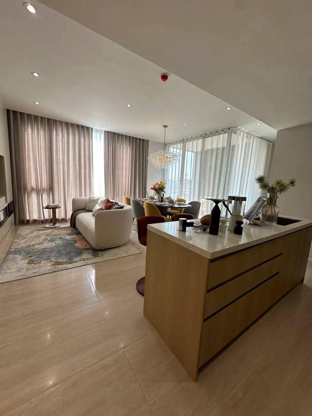 ADLER Chan Road Luxury Low-Density Condo Special Price in Sathorn CBD
