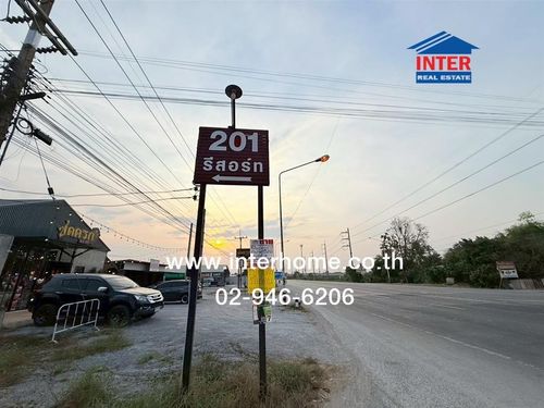 ที่ดินเปล่า 200 ตร.ว. ที่ดินเปล่า สวนเกษตรปิ่นทองแลนด์ เข้าซอยติดร้านซดครก&Loft บางเลน นครปฐม