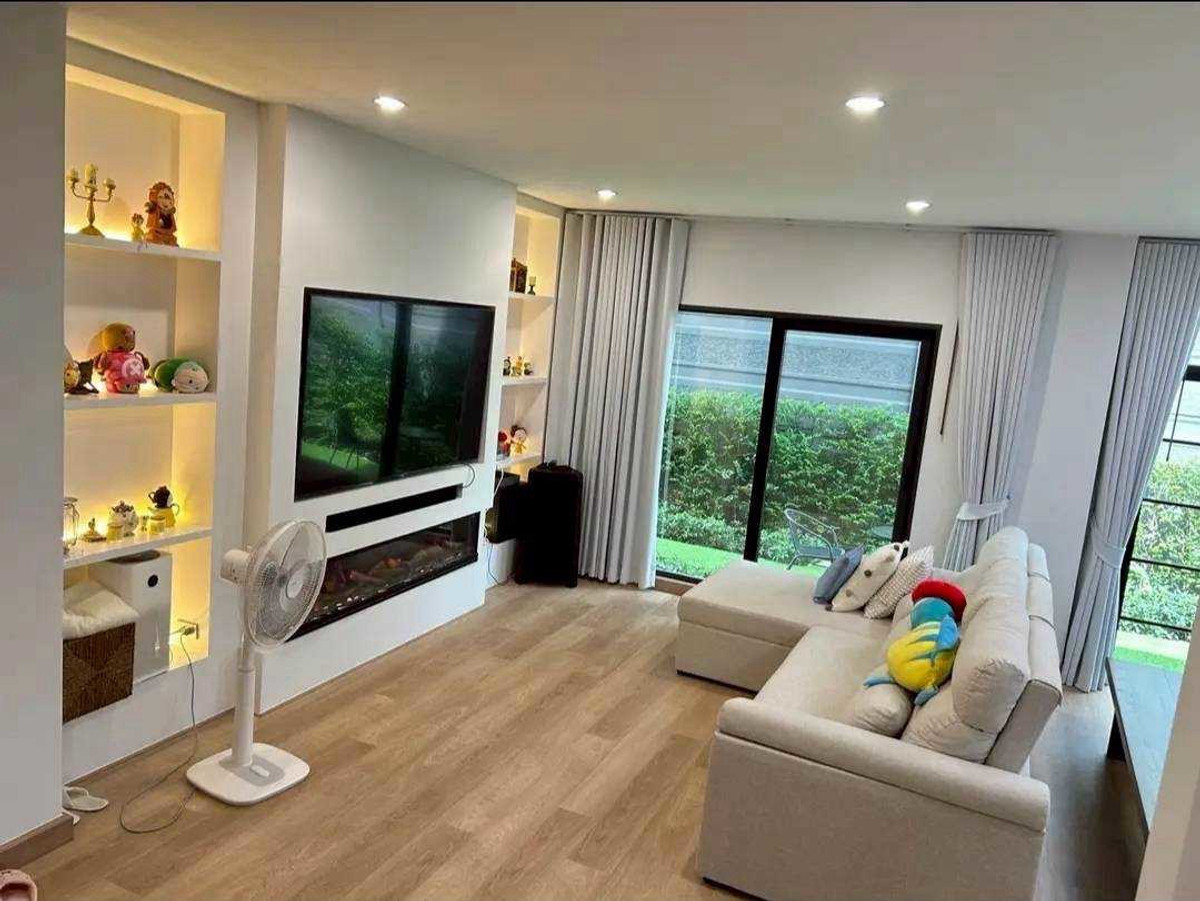 ให้เช่า Townhome บ้านกลางเมืองคลาสเซ่รัชโยธิน สุด Luxury 🌟🌈🌈 联排别墅出租，Baan Klang Muang Class Ratchayothin，超级豪华 – รูปที่ 4