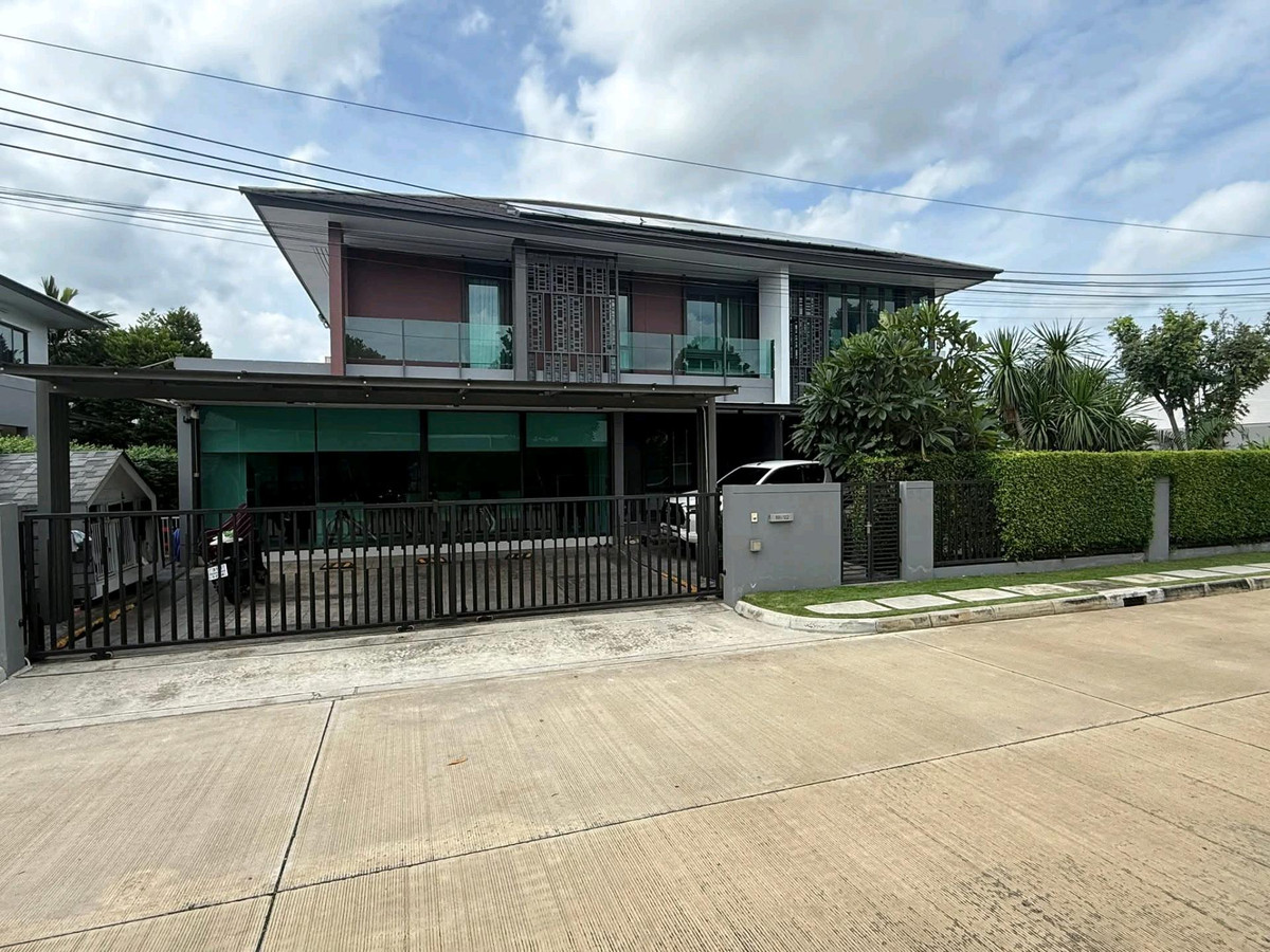 Special discount on corner house Setthasiri Thawi Watthana Sala Thammasop Special discount on corner house Setthasiri Thawi Watthana Sala Thammasop