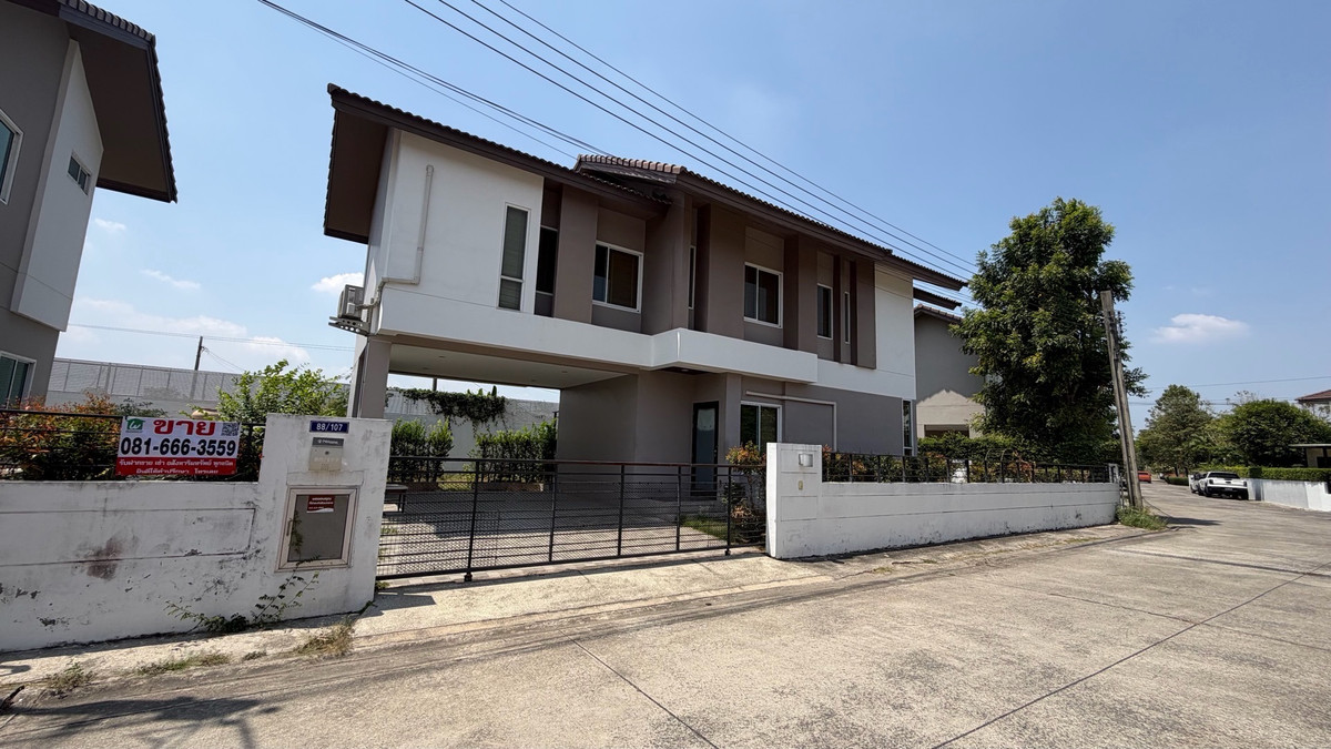 Single house, large plot, 80 sq m, canal view, The Thara Village. Soi Phraya Suren 35, Ramintra 109, near Somapa Phatthana School. Single house, large plot, 80 sq m, canal view, The Thara Village. Soi Phraya Suren 35, Ramintra 109, near Somapa Phatthana School.