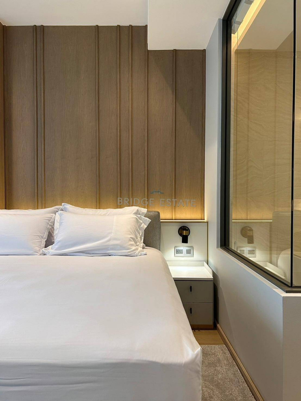 74K!! ให้เช่า The Strand Thonglor | 1 นอน 53.33 ตรม. ชั้น 8 ห้องหรู แต่งครบ ติด BTS ทองหล่อ
