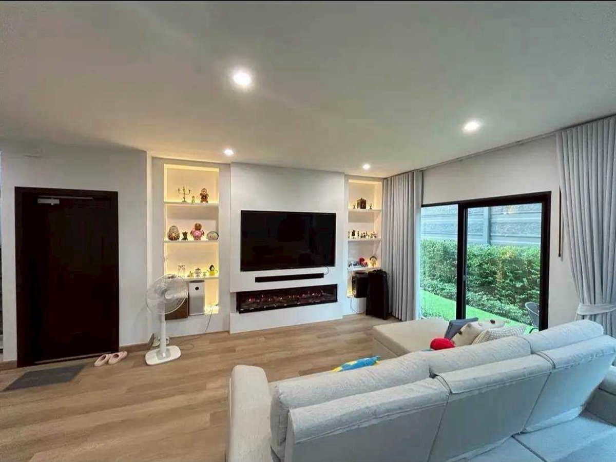 ให้เช่า Townhome บ้านกลางเมืองคลาสเซ่รัชโยธิน สุด Luxury 🌟🌈🌈 联排别墅出租，Baan Klang Muang Class Ratchayothin，超级豪华 – รูปที่ 2