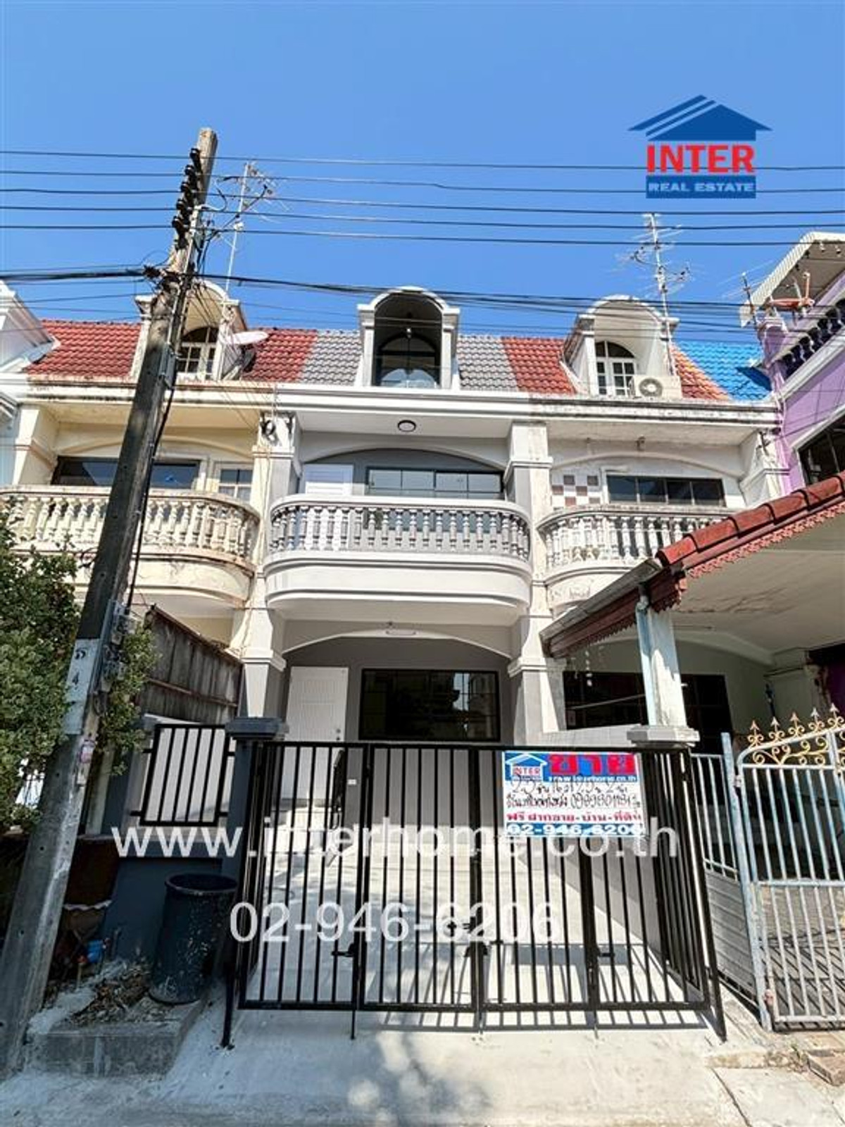 ทาวน์เฮ้าส์ 2.5 ชั้น 16 ตร.ว. หมู่บ้านบุษราคัมริมน้ำ ซอยบรมราชชนนี9 ถนนบรมราชชนนี ถนนจรัญสนิทวงศ์ เขตบางกอกน้อย กรุงเทพมหานคร – รูปที่ 2