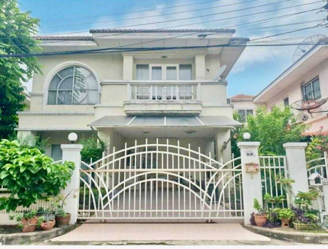 Single house for sale, Mandana Phraya Surendra 26, 192 sq m, 59 sq wah, near BTS Bang Chan. Single house for sale, Mandana Phraya Surendra 26, 192 sq m, 59 sq wah, near BTS Bang Chan.