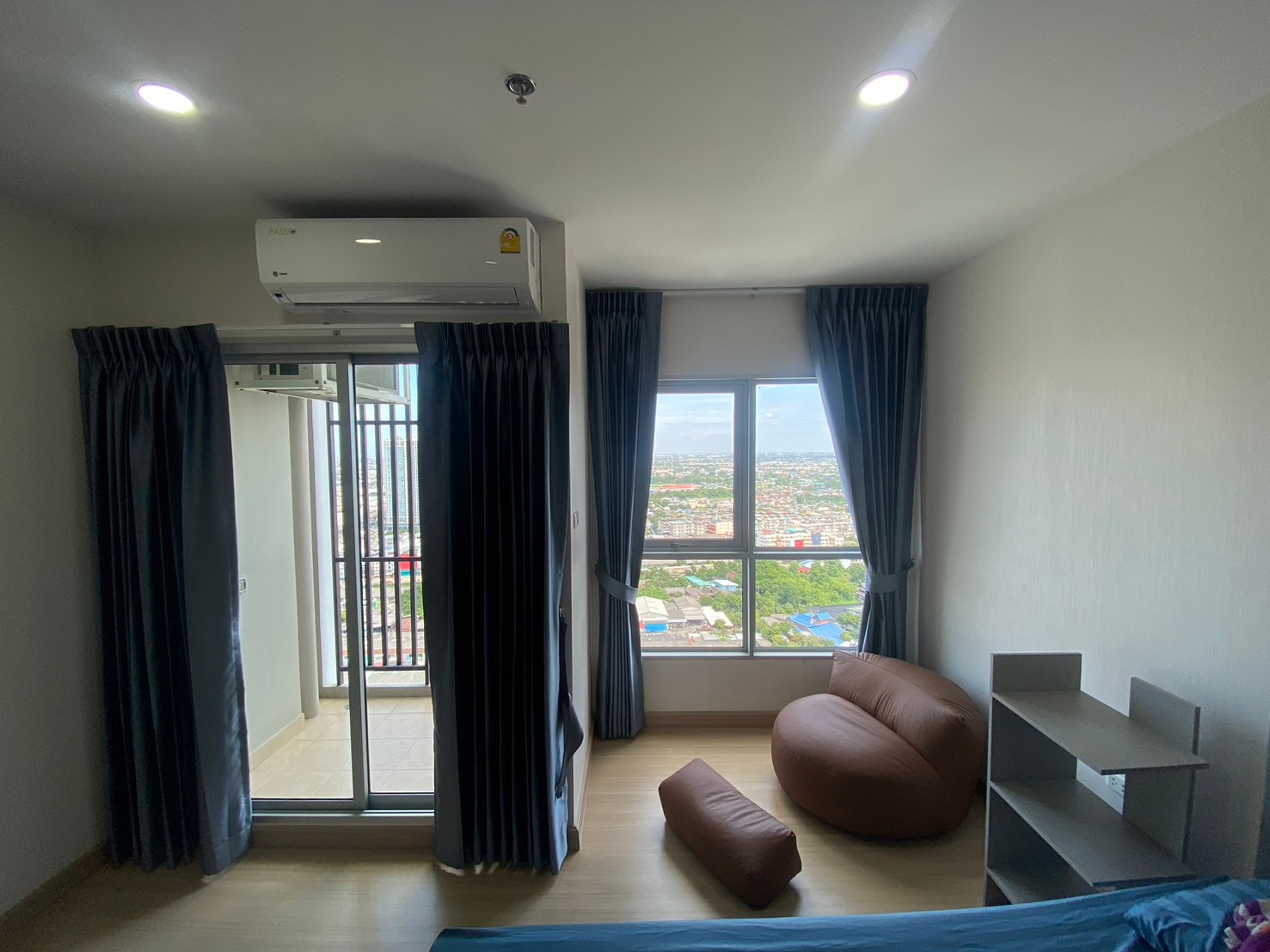Beautiful condo for sale, 3,700,000 THB (1 bedroom) *Code PS080724* (Supalai Veranda PhasiCharoen Station)!! Near Phasi Charoen BTS station. * Boat 088-398-3835 Beautiful condo for sale, 3,700,000 THB (1 bedroom) *Code PS080724* (Supalai Veranda PhasiCharoen Station)!! Near Phasi Charoen BTS station. * Boat 088-398-3835