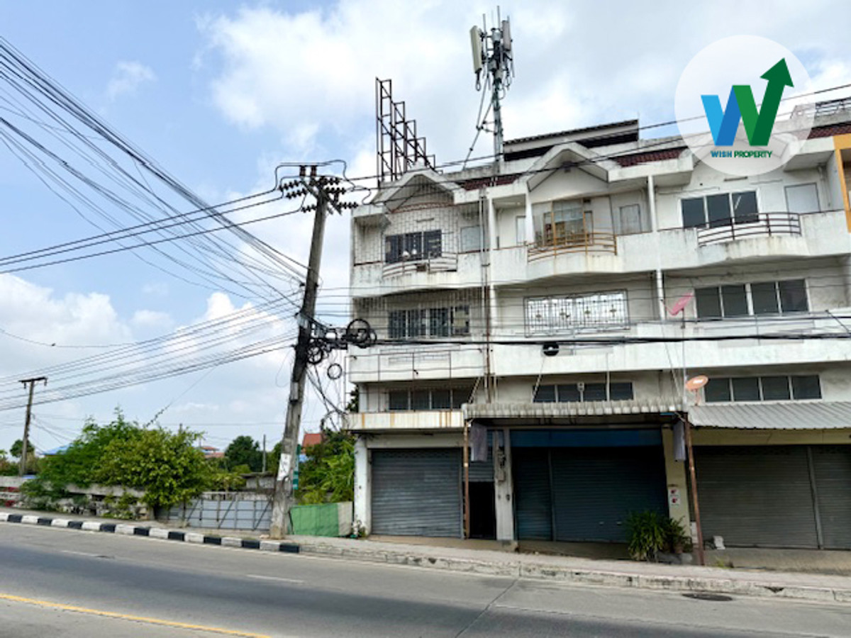 ขายตึกแถวร่มเกล้า หลังริม 84.8 ตร.ว. พื้นที่กว้าง เหมาะทำออฟฟิศ สำนักงาน ค้าขาย ใกล้มอเตอร์เวย์ รถไฟฟ้าลาดกระบัง ขายตึกแถวร่มเกล้า หลังริม 84.8 ตร.ว. พื้นที่กว้าง เหมาะทำออฟฟิศ สำนักงาน ค้าขาย ใกล้มอเตอร์เวย์ รถไฟฟ้าลาดกระบัง