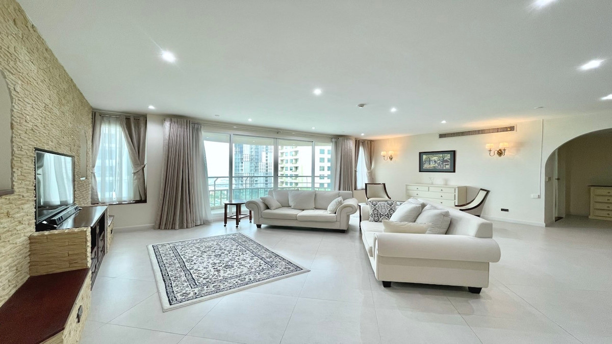 Best Price 4BR Condo at Ideal 24 Sukhumvit 24 Near BTS Phrom Phong