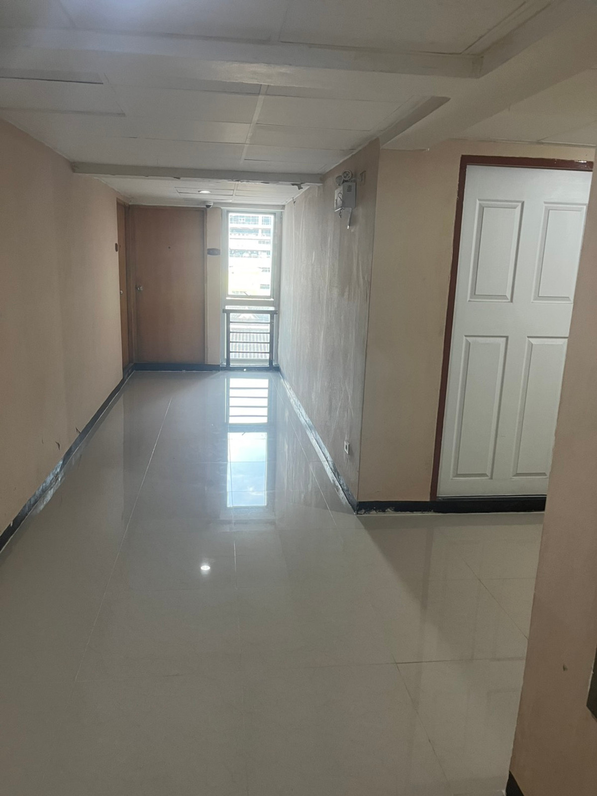 ชั้น 7 ทำเลดี ห้องมุม ! ให้เช่าคอนโด ตวันนา เรสซิเดนท์ 1 (Tawana Residence 1 ) 35.46 ตร.ม ใกล้เซ็นทรัล ลาดพร้าว ！ใกล้ BTS ห้าแยกลาดพร้าว MRT พหลโยธิน ！ใกล้ทางด่วน ใกล้หมอชิด 2 ！ – รูปที่ 2