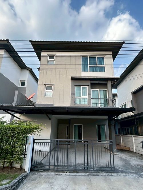 (รหัส SM1792) ขายบ้าน โครงการ Baan Klang Muang Suanluang : บ้านกลางเมือง สวนหลวง