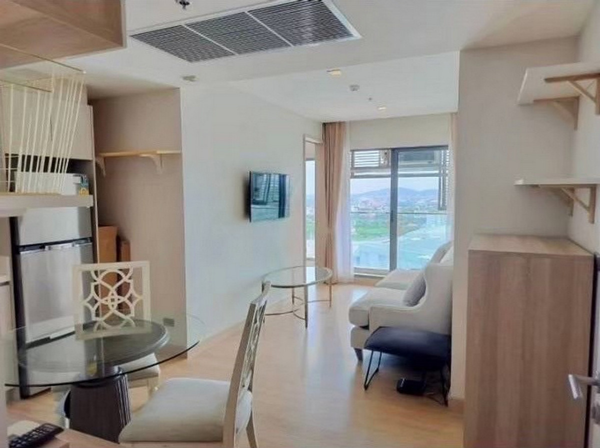 สอบถามโทร : 098-632-2894 ขาย Infinity One Condo ติดเซ็นทรัล ชลบุรี ขนาด 55 ตารางเมตร 2 ห้องนอน 2 ห้องน้ำ ชั้น21 วิวเมือง มองเห็นทะเล ตกแต่งครบ