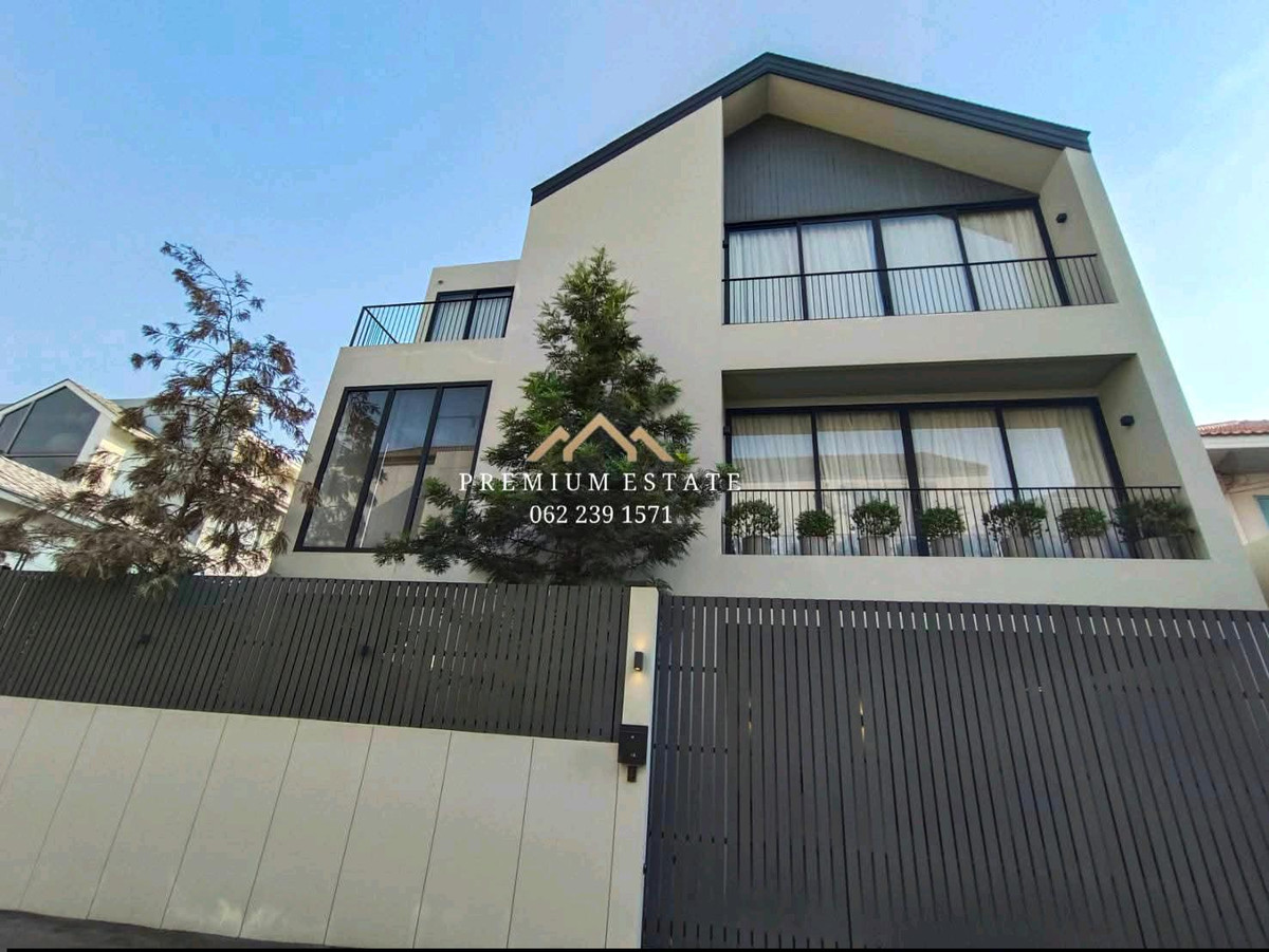 📍ขายบ้านหรูพร้อมสระว่ายน้ำและลิฟต์ส่วนตัว (Luxury Pool Residence) ตกแต่งครบ | สุขุมวิท 71 ใกล้เอกมัย–ทองหล่อ – รูปที่ 3
