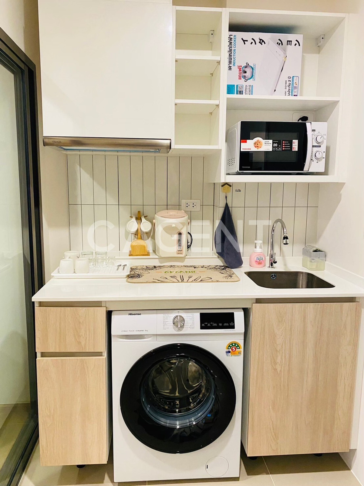 Condo for rent “Escent Ville Suphanburi“ new condo next to Robinson Lifestyle Suphanburi. Condo for rent “Escent Ville Suphanburi“ new condo next to Robinson Lifestyle Suphanburi.