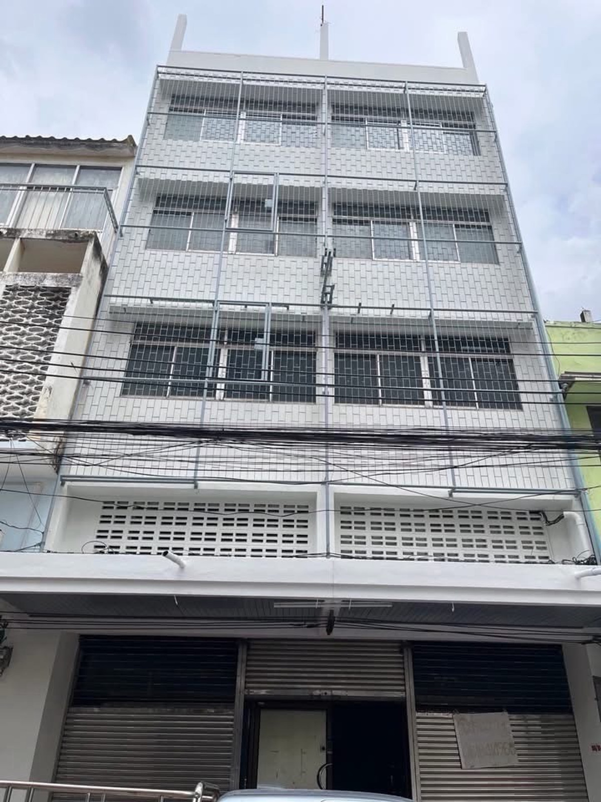 อาคารพาณิชย์ให้เช่า 2 คูหา สวนมะลิ ใกล้ MRT วัดมังกร เหมาะทำร้านอาหาร คาเฟ่ โฮมออฟฟิศ ในย่านการค้าใกล้เยาวราชและสามย่าน