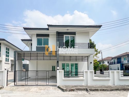 เบญญาภา คาซ่า วงแหวน - พระราม 9 / 3 ห้องนอน (ขาย), Benyapha Casa Waonwaen - Rama 9 / 3 Bedrooms (FOR SALE) BZD152
