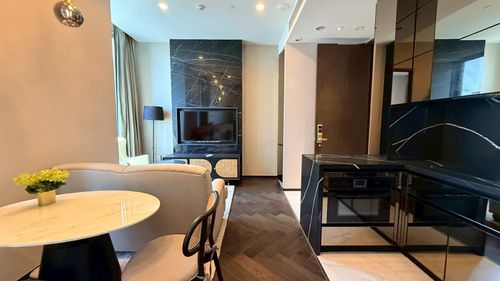 Condo for rent: The Esse 36, beautiful and new 1-bedroom unit, fully furnished, near BTS Thonglor. Special price.