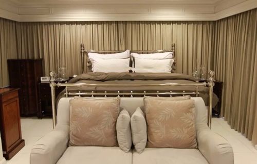 SL074/ให้เช่าคอนโดหรู Sathorn Gardens ห้องใหญ่ 200 ตร.ม. 3 ห้องนอน ใกล้ MRT สีลม เพียง 780 เมตร