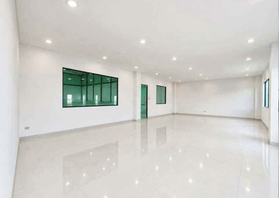 For Rent ให้เช่าโกดัง , โรงงาน พร้อมสำนักงาน 2 ชั้น /  สร้างใหม่ / สร้างใหม่ โกดัง 3 หลัง / ทำเล ถนนพระราม 2 ฝั่งสมุทรสาคร / หลัง central มหาชัย / พื้นที่ 1,000 ตารางเมตร / ขอ รง. 4 ได้ / รถเทรลเลอร์ เข้าออกได้ – รูปที่ 4