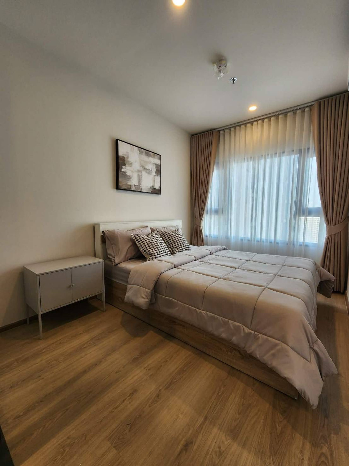 For Rent : Life Rama4-Asoke 1ห้องนอน 1ห้องน้ำ ห้องสวย เฟอร์นิเจอร์ครบ พร้อมเข้าอยู่ – รูปที่ 2