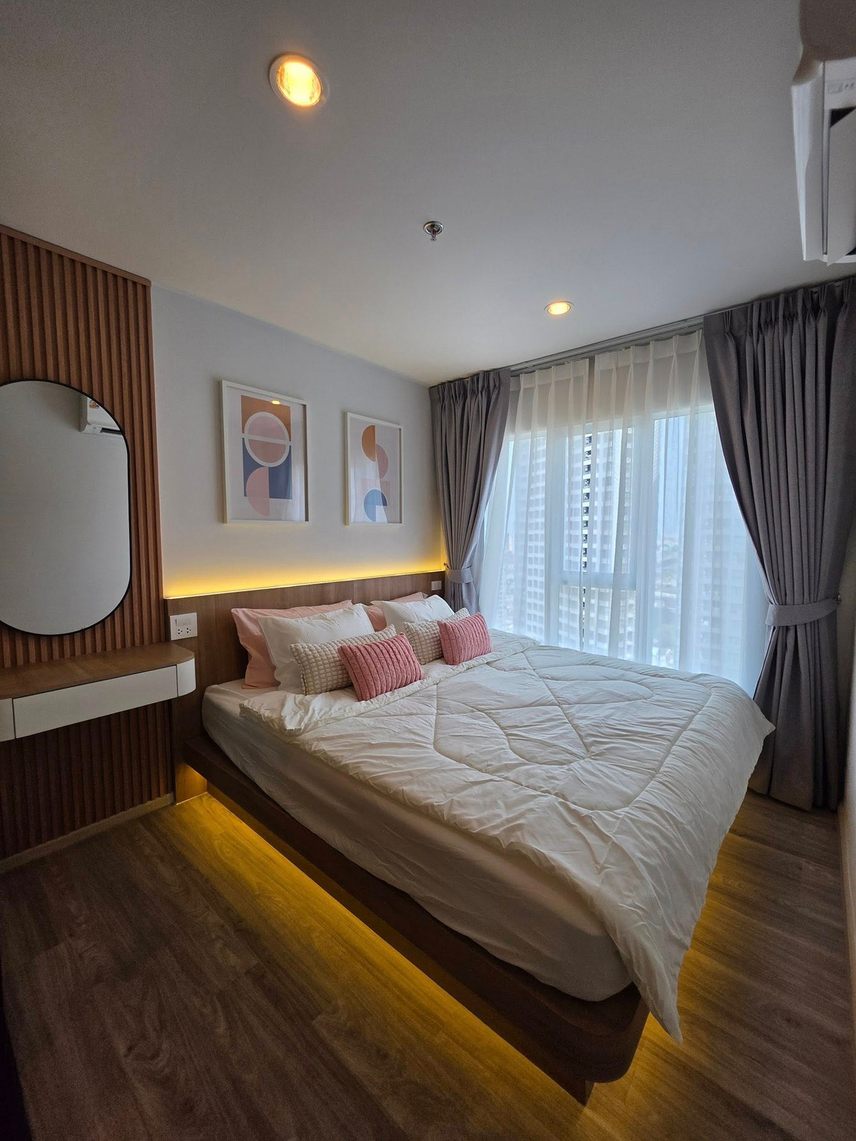 For Rent : Regent Home Bangna ใกล้ BTS บางนา  1ห้องนอน 1ห้องน้ำ ห้องสวย เฟอร์นิเจอร์ครบ พร้อมเข้าอยู่