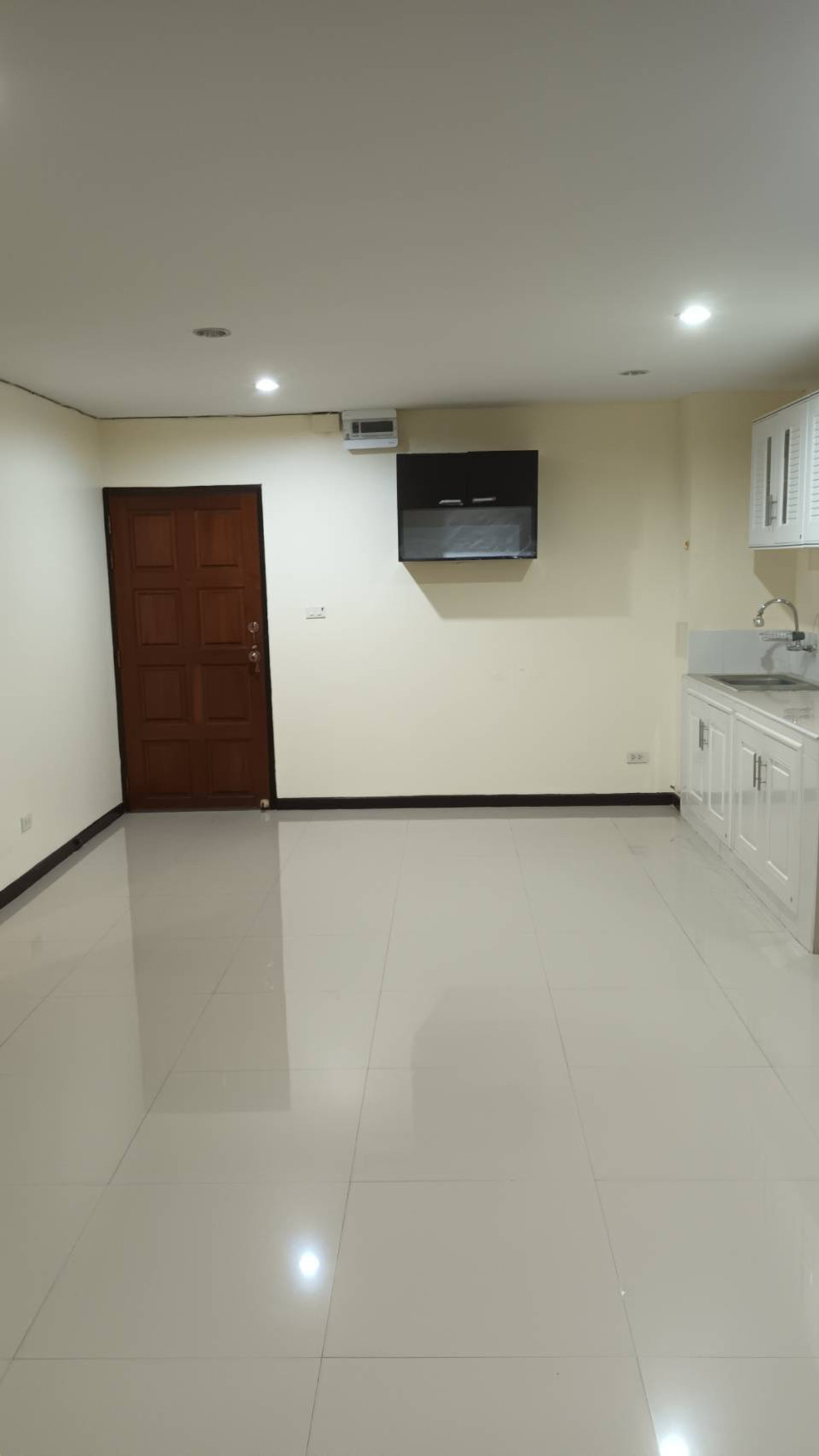 (รหัส S5427) ขายคอนโด โครงการ Sriwara Garden Condominium : ศรีวราการ์เด้น คอนโดมิเนียม – รูปที่ 4