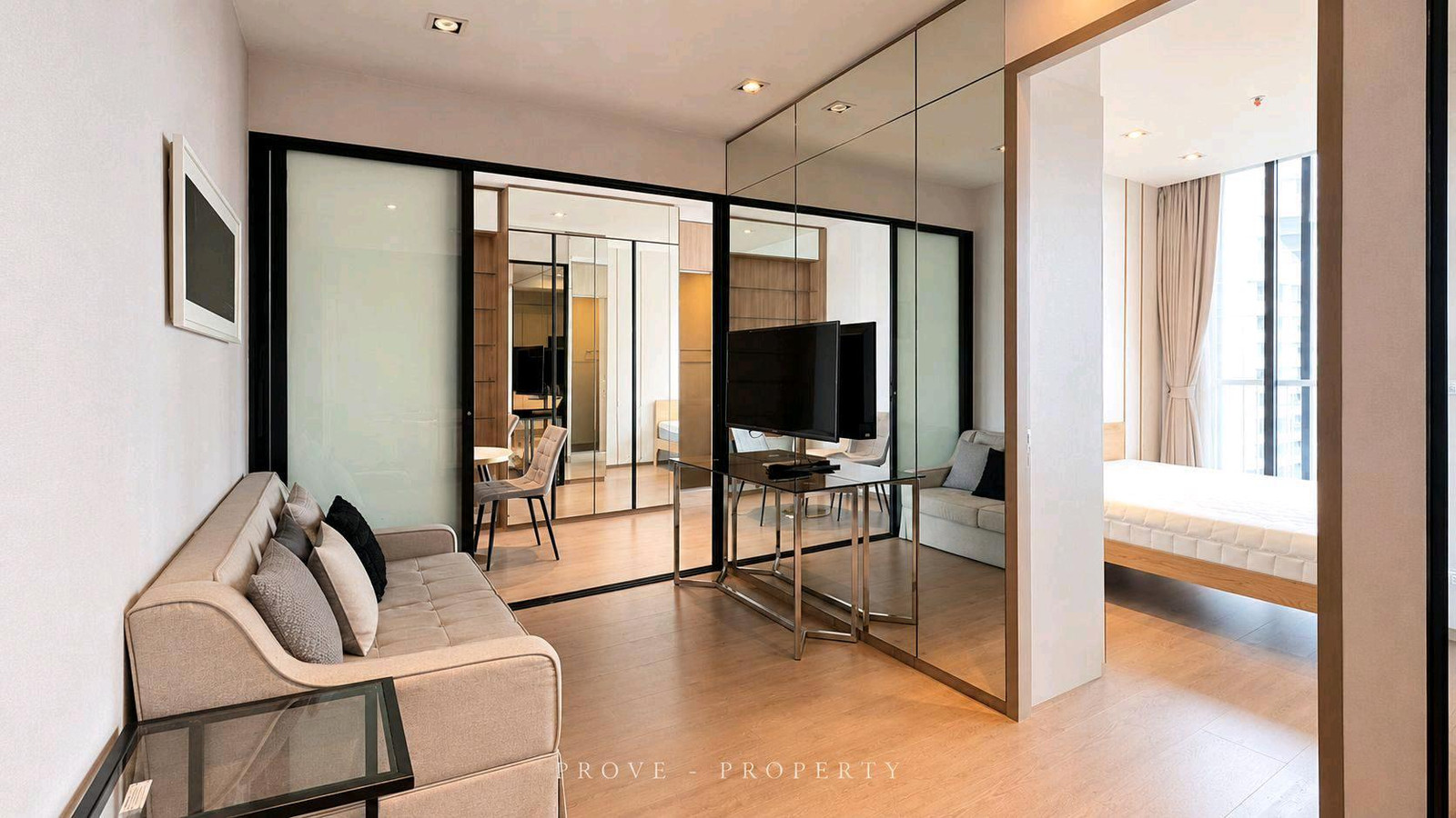 High Floor 2-Bedroom Condo for Rent 58 SQ.M. | Park Origin Phrom Phong | City Views | 086-929-9929