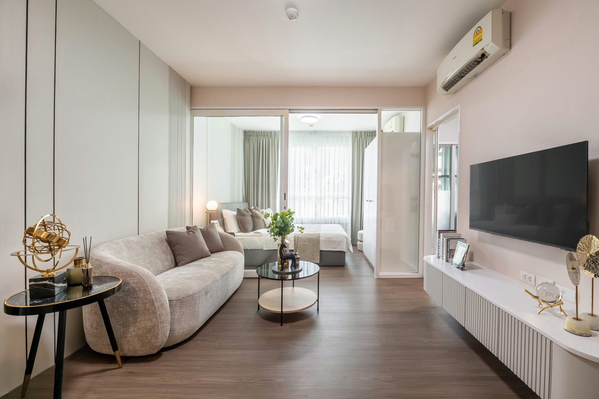 For Rent: I-Biza Rama 9 RCA, 1 bedroom, 1 bathroom, beautiful room, fully furnished. Ready to move in