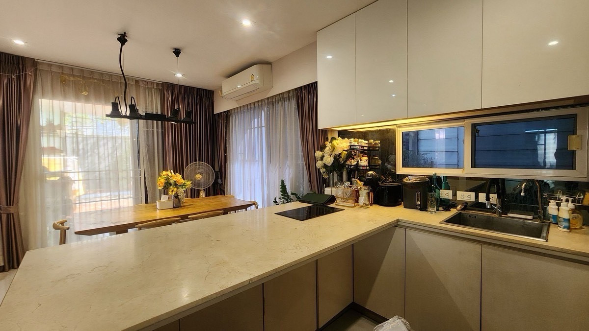 🏡 บ้านเดี่ยวหลังใหญ่ ให้เช่า Habitia Vent ปัญญาอินทรา✨ บ้านบิ้วท์อินทั้งหลัง พร้อมอยู่จริง📍 ใกล้ รร.สาธิตพัฒนา | ทางด่วนจตุโชติ – รูปที่ 3
