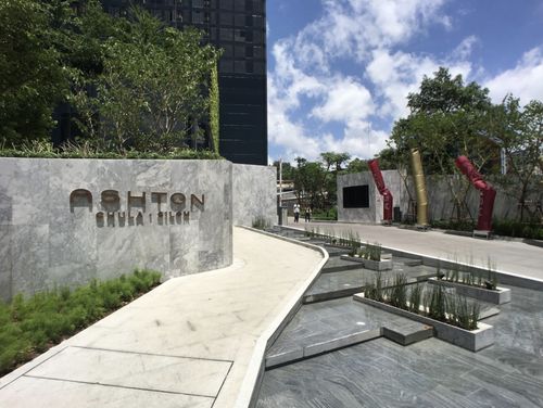 Hot price Ashton chula silom 1bed 34.5sq.m., high floor, fully furnished, only 7.3mb. including expenses on transfer date, call 095 7615782