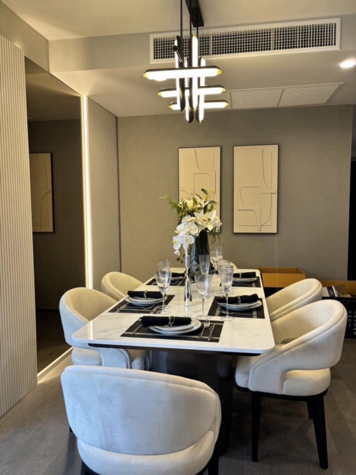 For ReSale ขายคอนโดBranded Residence Coco parc ติดถนนพระรามสี่ 3/3 Bed 109 ตร.ม ราคา 27.5 ล้านบาท !! ทิศเหนือห้องสุดท้าย – รูปที่ 2
